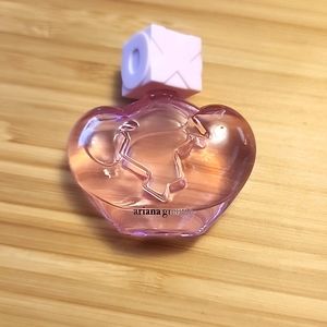 Ariana Grande Thank You Next Eau de Parfum  travel size
